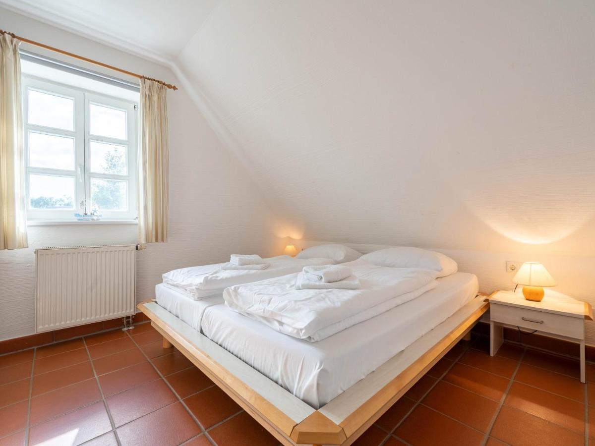 Feriendorf Rugana - Moderne Komfort Ferienwohnung Mit 1 Schlafzimmer C02 Dranske Exteriör bild